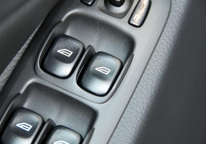 沃爾沃(進口) 沃爾沃XC90 2011款 2.5T 北歐個性運動版