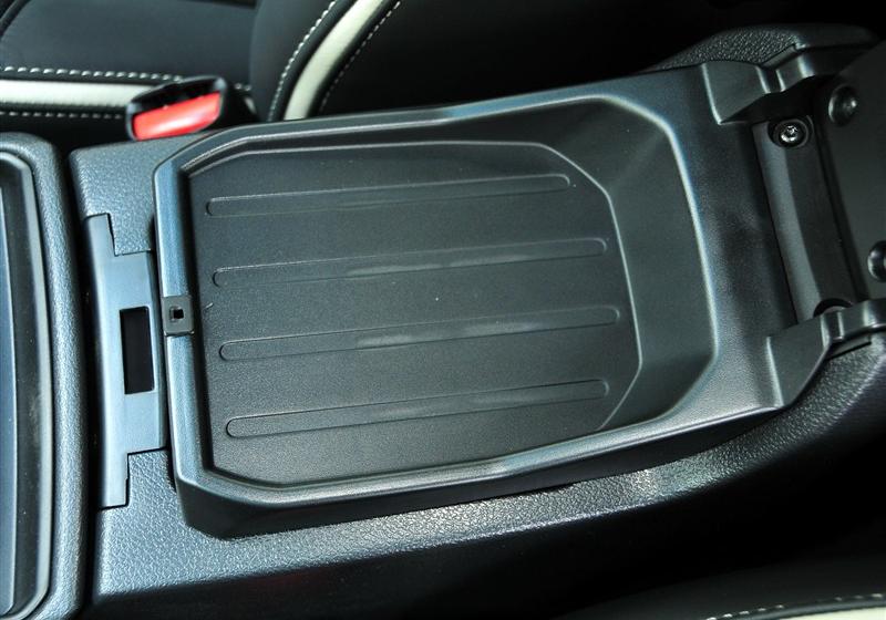 沃爾沃(進口) 沃爾沃XC90 2011款 2.5T 北歐個性運動版