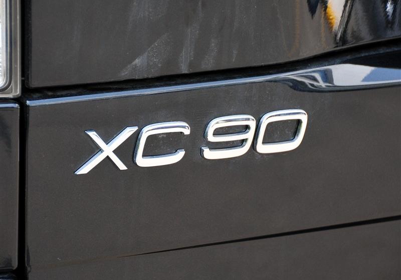 沃爾沃(進(jìn)口) 沃爾沃XC90 2011款 2.5T 北歐個(gè)性運(yùn)動(dòng)版