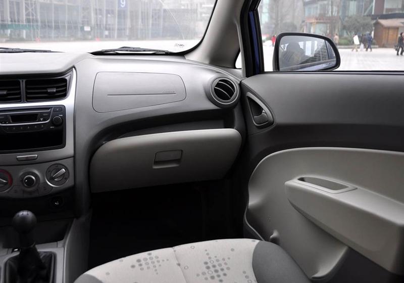 通用雪佛蘭 賽歐 2010款 1.4L 手動理想版