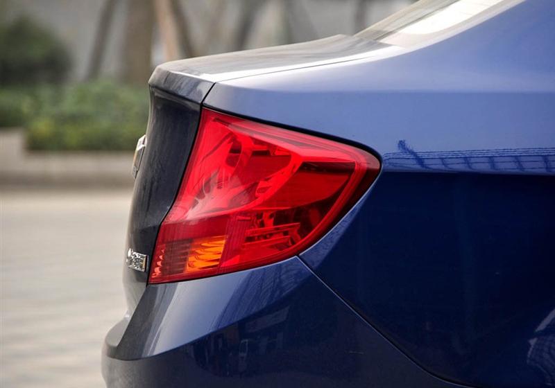 通用雪佛蘭 賽歐 2010款 1.4L 手動理想版