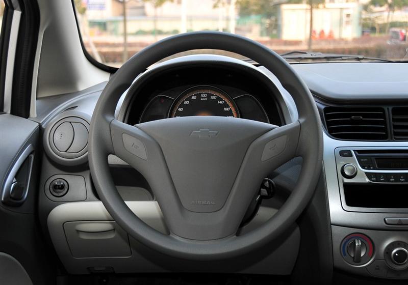 通用雪佛蘭 賽歐 2010款 1.4L 手動優逸版