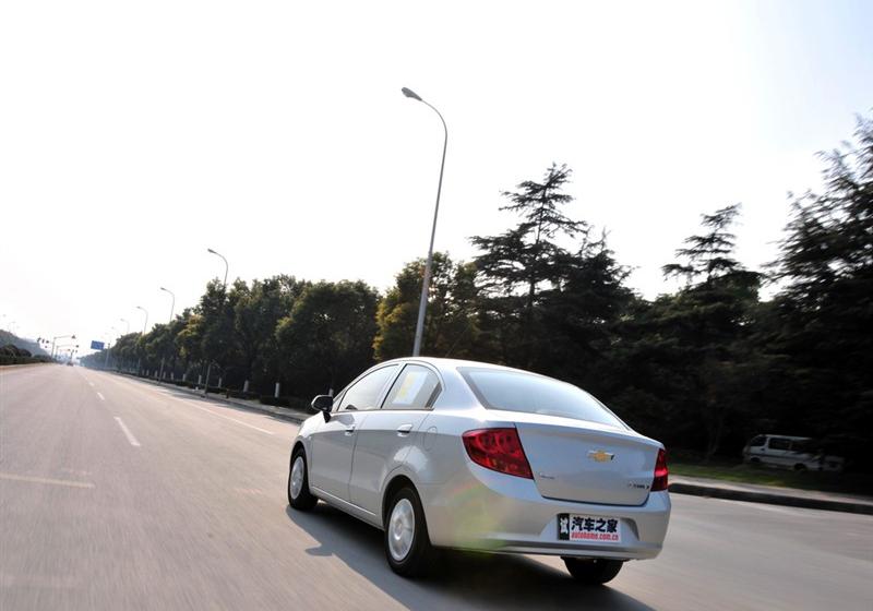通用雪佛蘭 賽歐 2010款 1.4L 手動優逸版