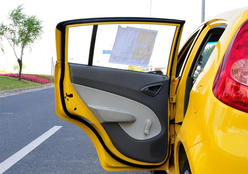 通用雪佛蘭 賽歐 2010款 兩廂 1.2L EMT理想版