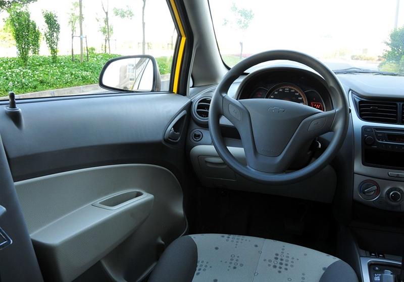 通用雪佛蘭 賽歐 2010款 兩廂 1.2L EMT理想版