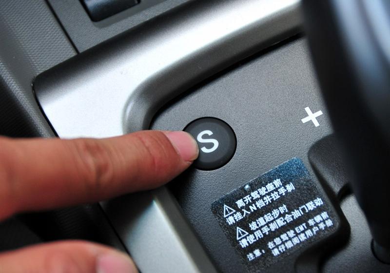 通用雪佛蘭 賽歐 2010款 兩廂 1.2L EMT理想版