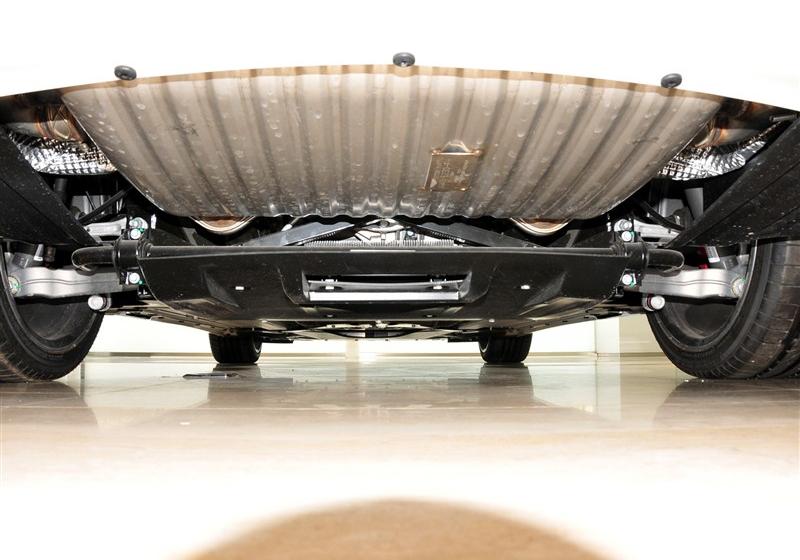 阿斯頓馬丁DB9  2011款 6.0 Touchtronic Volante