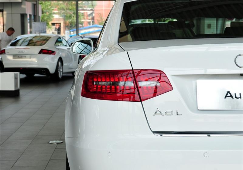 奧迪A6L  2011款 2.4 舒適型