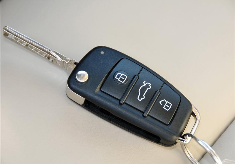 奧迪A6L  2011款 3.0 TFSI quattro 豪華型