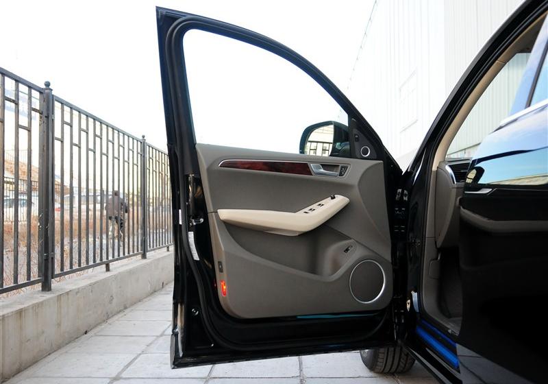 奧迪Q5  2011款 2.0TSI 舒適型