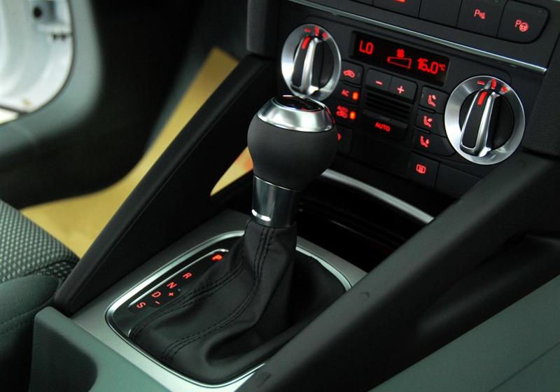 奧迪A3  2010款 Sportback 1.4T 豪華型