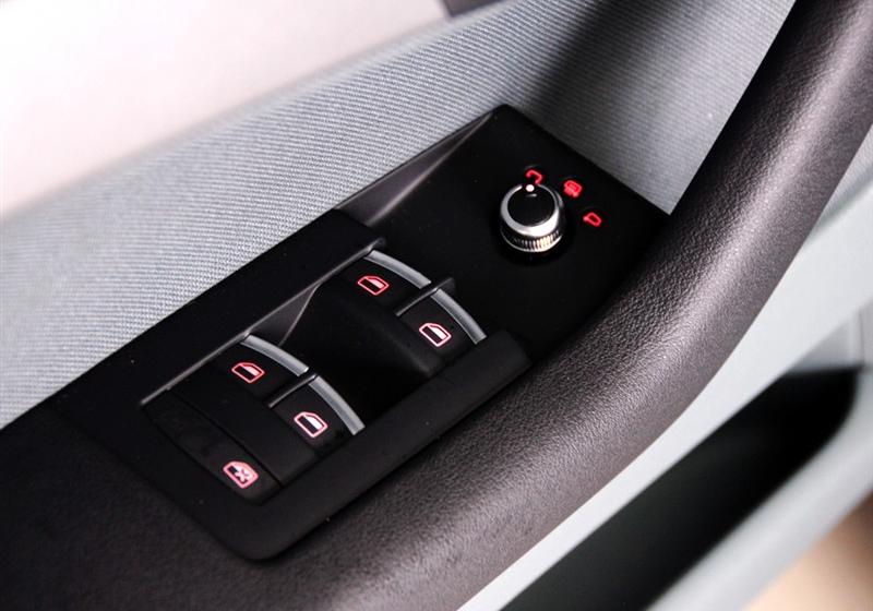 奧迪A3  2010款 Sportback 1.4T 豪華型