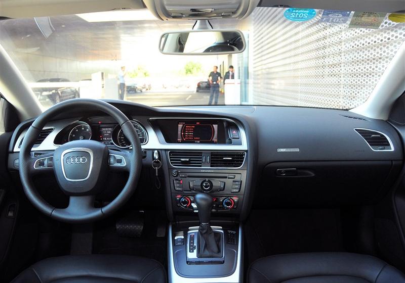 奧迪A5  2010款 2.0TSI Coupe 風尚版