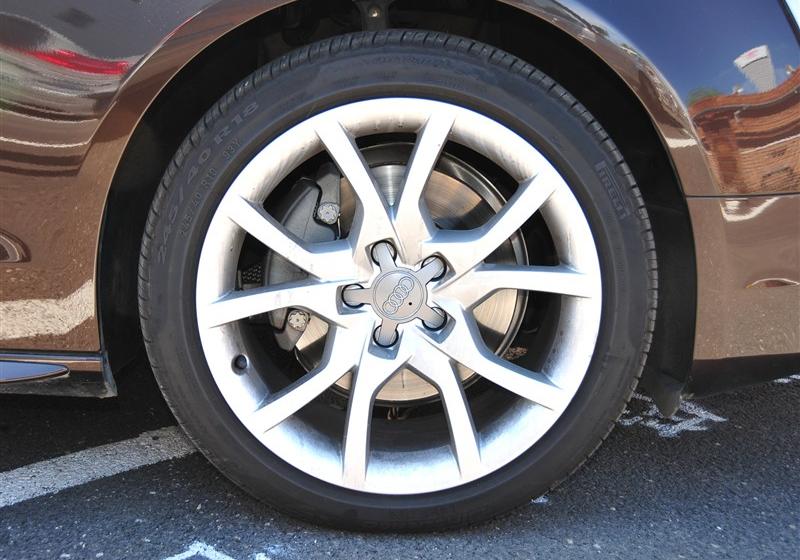 奧迪A5  2010款 2.0TSI Coupe 風(fēng)尚版