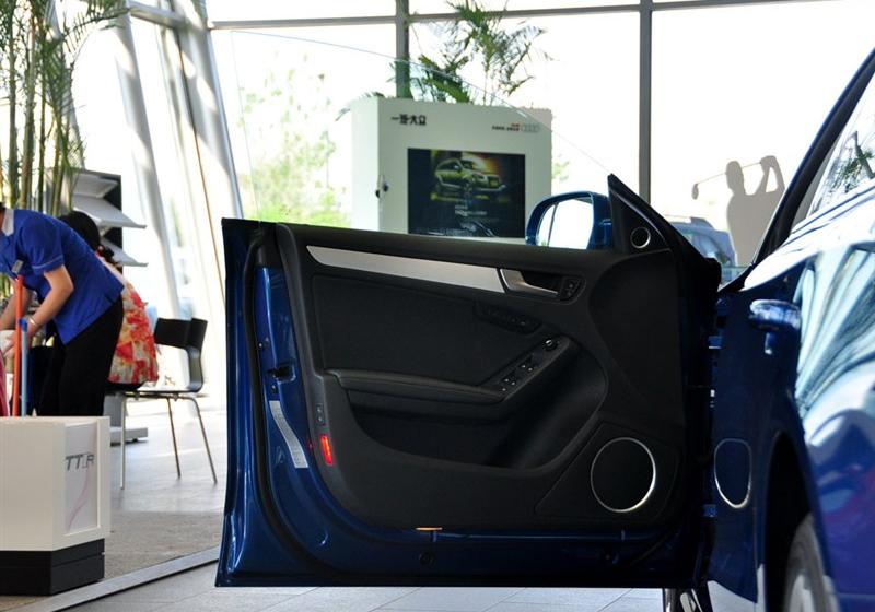 奧迪A5  2010款 2.0TSI Sportback 技術型