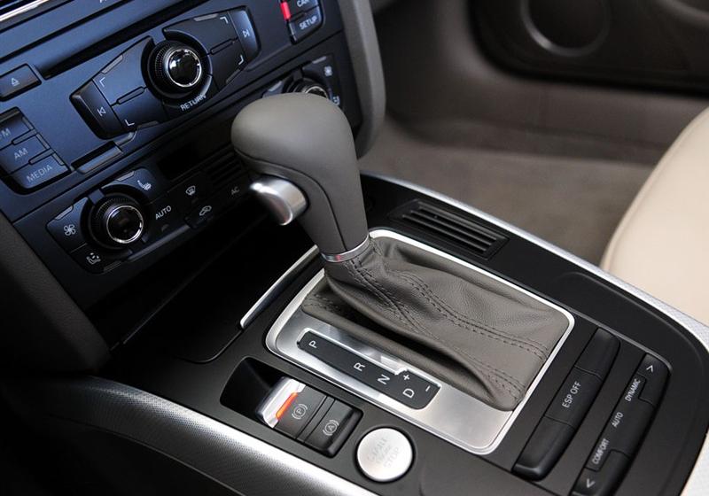 奧迪A5  2010款 2.0TSI Cabriolet