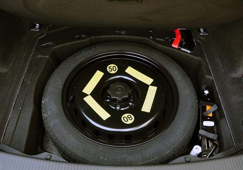 奧迪A8  2011款 3.0TFSI quattro舒適型(213kW)