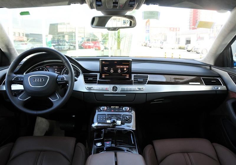 奧迪A8  2011款 3.0TFSI quattro豪華型(213kW)