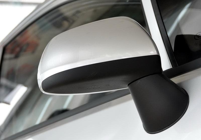 賽歐  2010款 兩廂 1.4L EMT優逸版