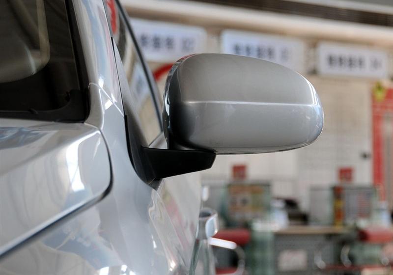 風云2  2010款 1.5 兩廂 豪華型