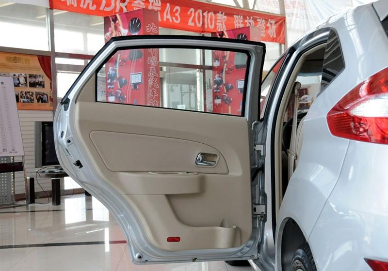 風云2  2010款 1.5 兩廂 豪華型