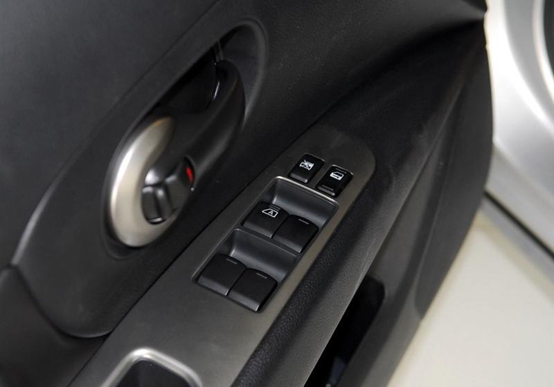 驪威  2010款 勁銳版1.6GV AT智能型高配