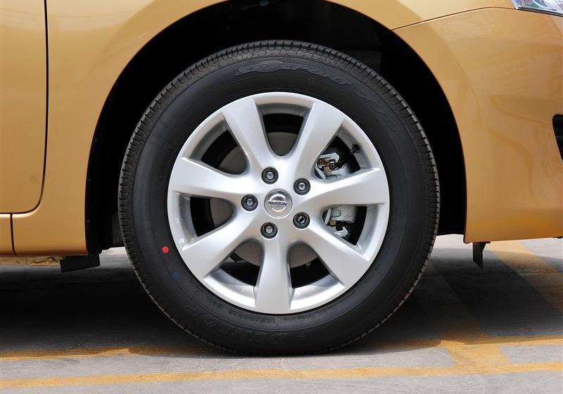 騏達  2011款 1.6 CVT智能型