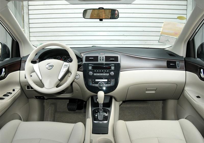 騏達  2011款 1.6 CVT豪華型