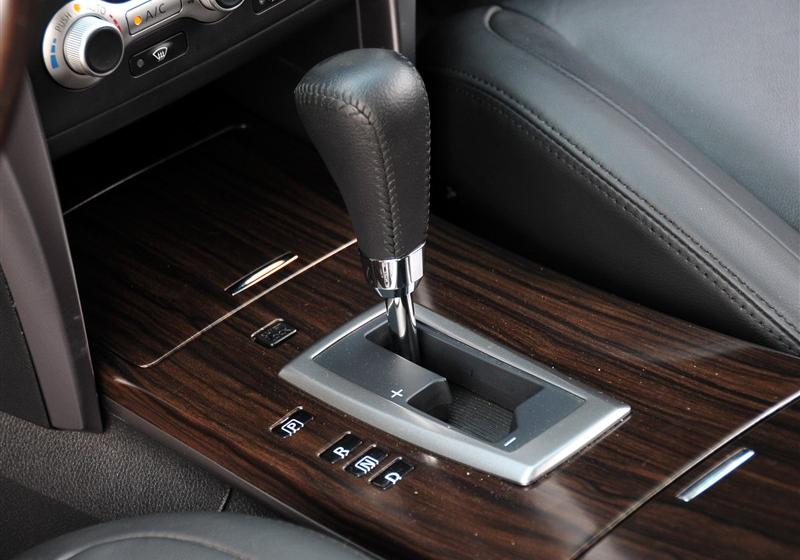 天籟  2011款 公爵 2.5L XV 尊雅版