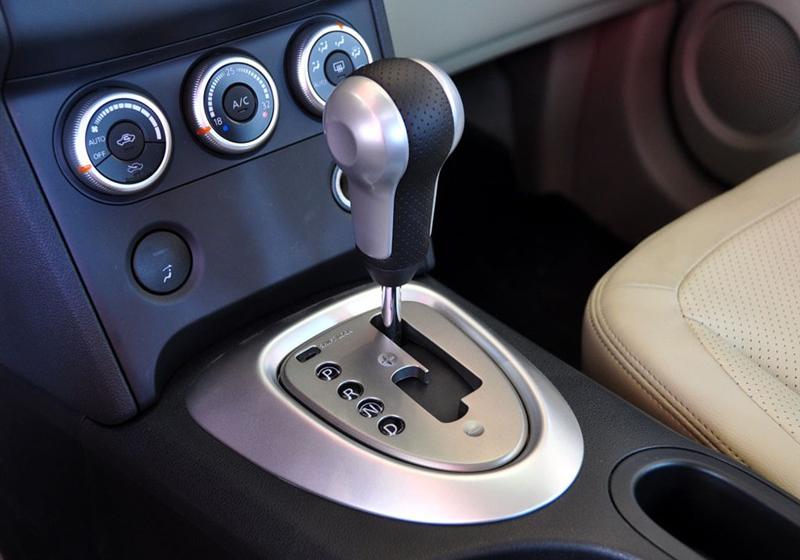 逍客  2010款 20X雷 CVT 2WD