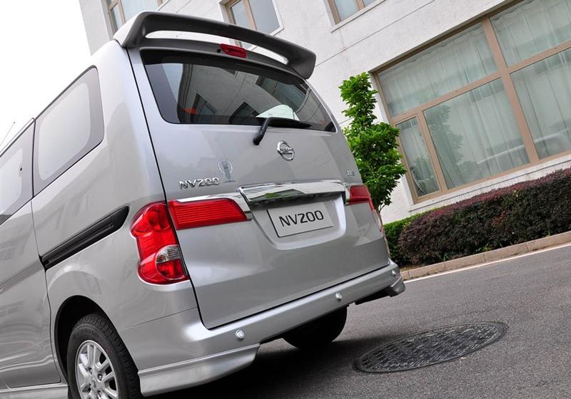 日產NV200  2010款 1.6 豪華型