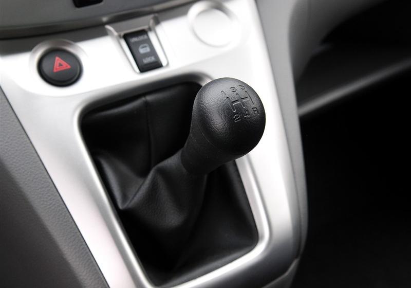 日產NV200  2011款 1.6 尊雅型 232座