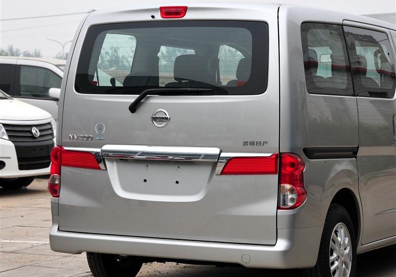日產NV200  2011款 1.6 尊貴型 223座