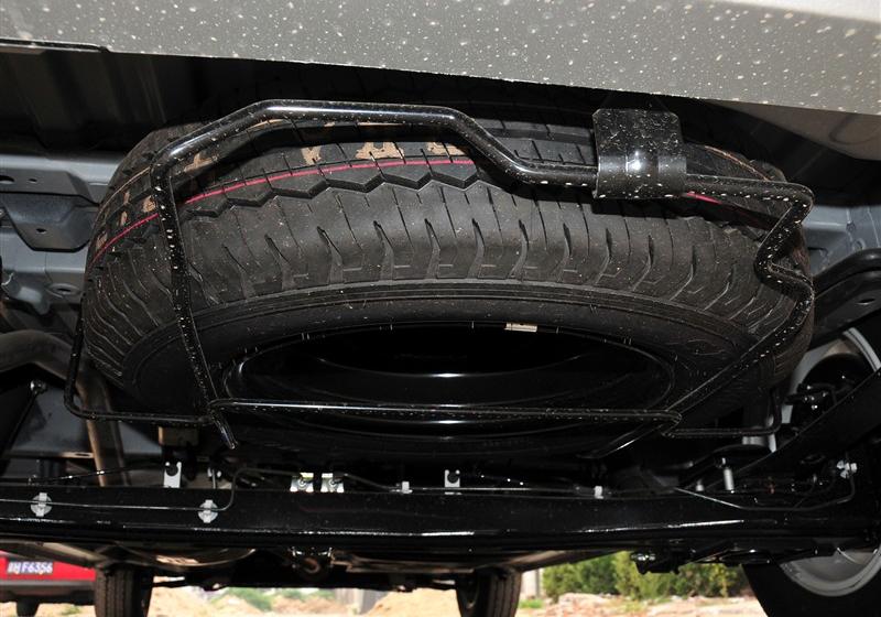 日產NV200  2011款 1.6 尊貴型 223座