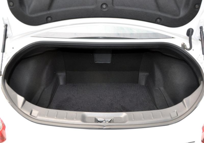 日產(chǎn)GT-R  2012款 3.8T Premium Edition