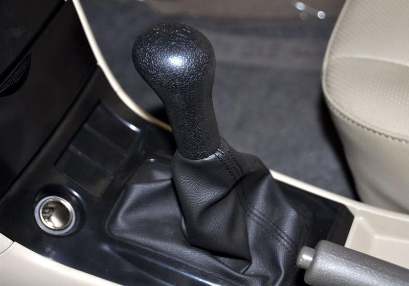 比亞迪F3R  2009款 F3R 1.5金鉆版精英型