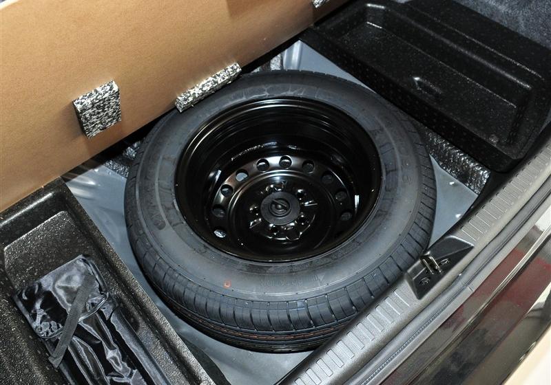 比亞迪F6  2011款 黃金版 1.8L MT豪華型