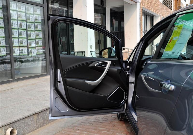 英朗  2010款 XT 1.8L 自動豪華版