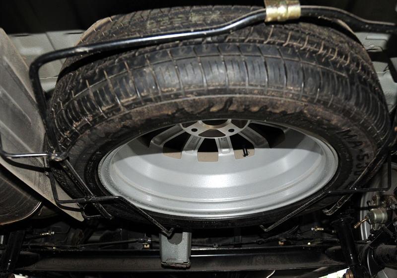 威麟V5  2009款 2.0L 5MT 豪華型