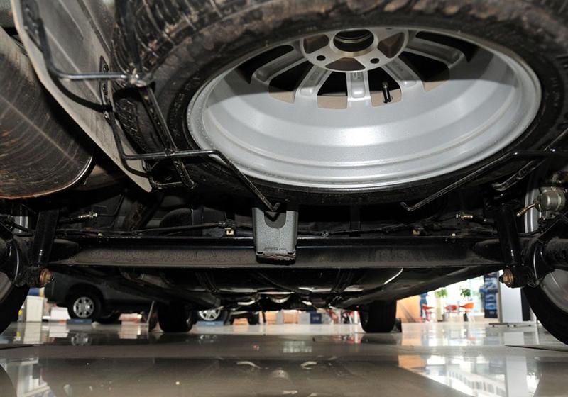 威麟V5  2009款 2.0L 5MT 豪華型