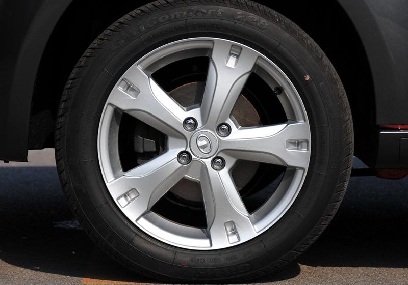 哈弗M2  2010款 1.5CVT兩驅(qū)豪華型