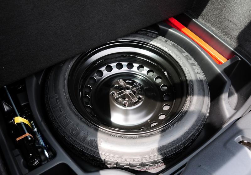 沃爾沃C30  2012款 2.0 Aktiv 樂動(dòng)套裝版