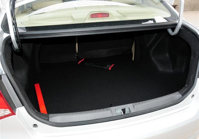 騰翼C30  2012款 1.5 手動舒適型