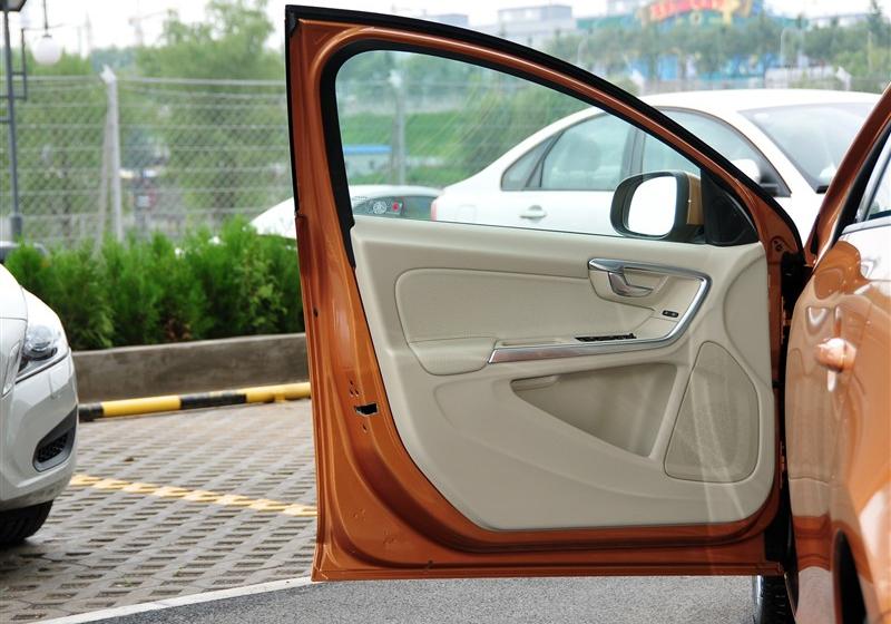 沃爾沃S60  2012款 1.6T DRIVe 舒適版