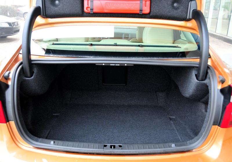 沃爾沃S60  2011款 2.0T 智雅版