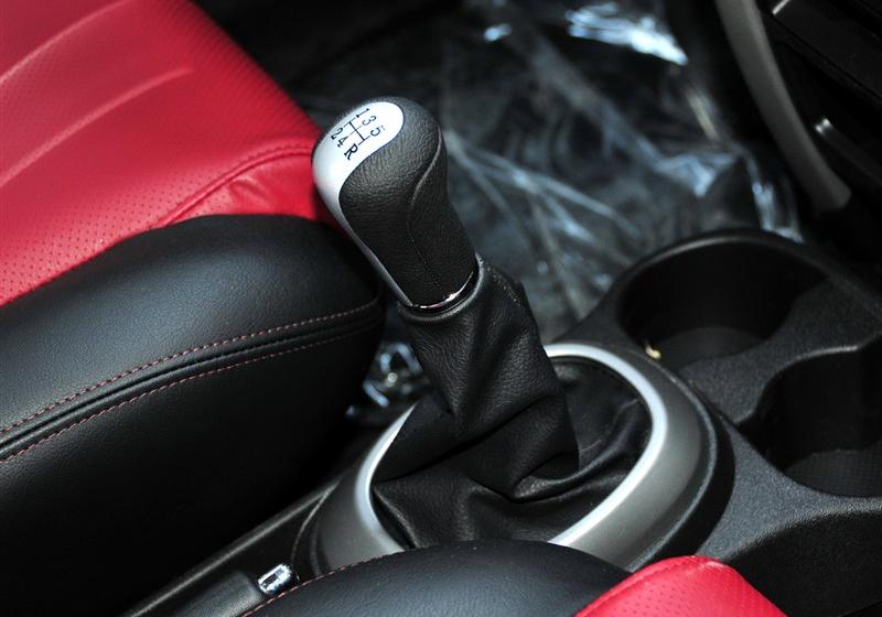 炫麗  2011款 CROSS 1.3L MT