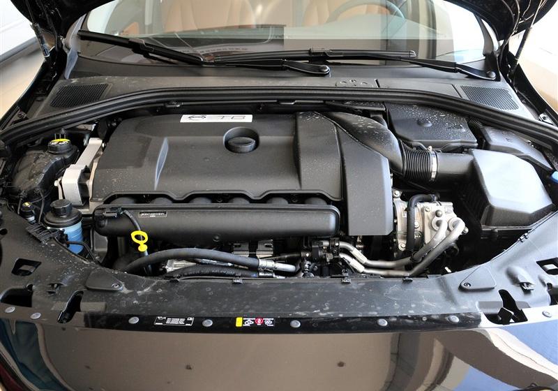 沃爾沃S60  2011款 3.0 T6 AWD 智尊版
