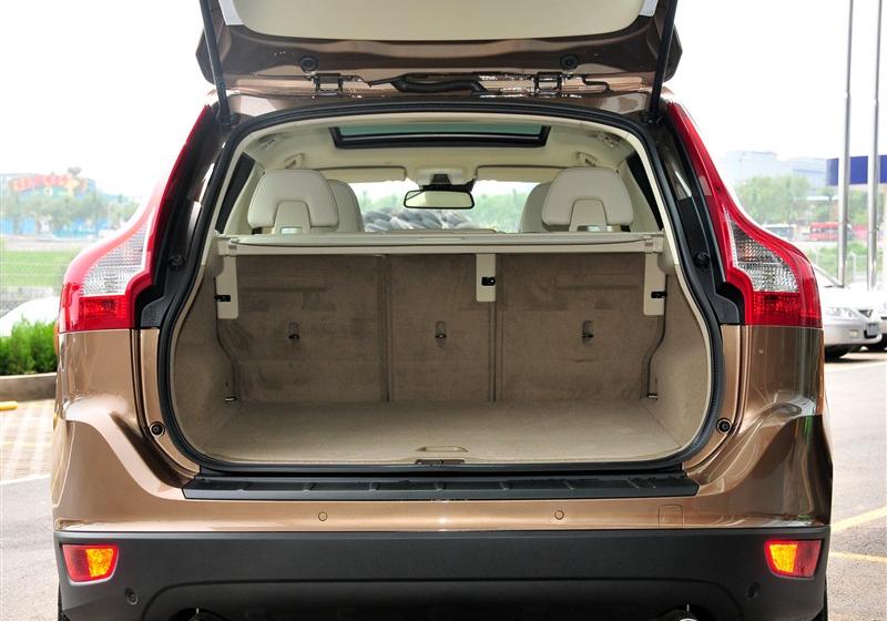 沃爾沃XC60  2012款 3.0 T6 AWD舒適版