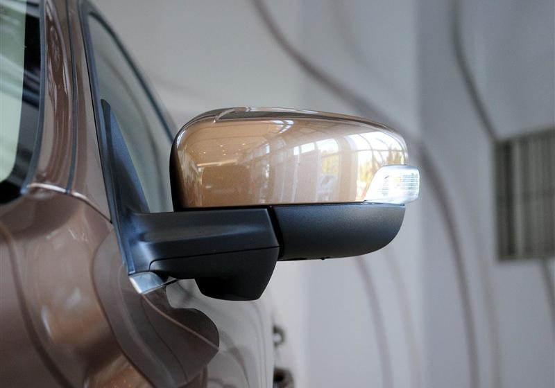 沃爾沃XC60  2011款 2.0T 智尊版