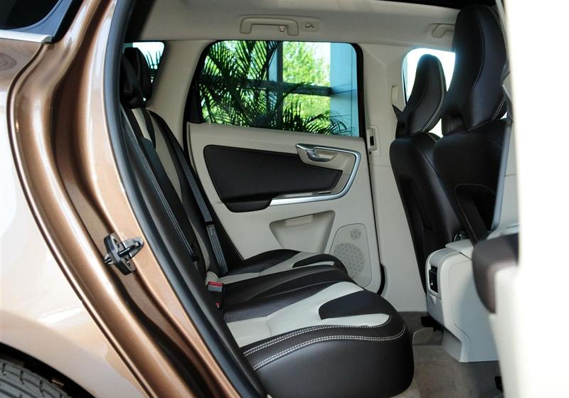 沃爾沃XC60  2011款 2.0T 智尊版